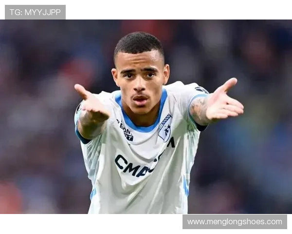 巴萨球探现场考察格林伍德四球狂欢引发关注